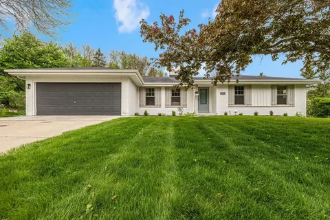 2451 Pendleton, Waukesha, WI 53188