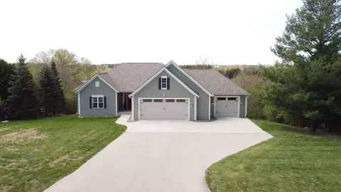 7023 Sconfinato, Erin, WI 53027