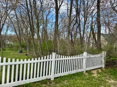12524 W Prospect, New Berlin, WI 53151