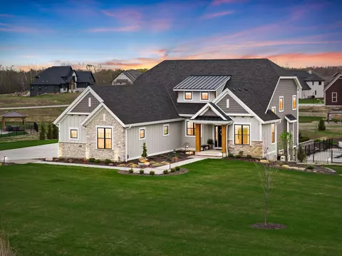 w182n6948 Sanctuary, Menomonee Falls, WI 53051