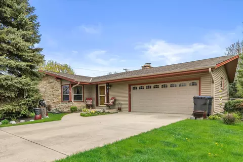 5943 Emstan Hls, Mount Pleasant, WI 53406