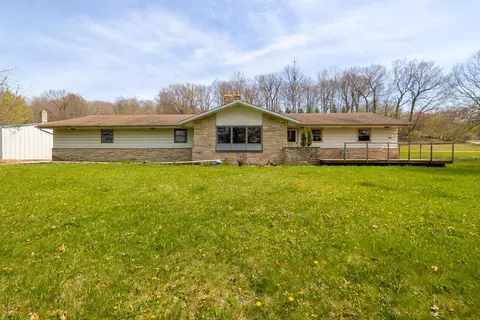 1190 Shamrock, Erin, WI 53027