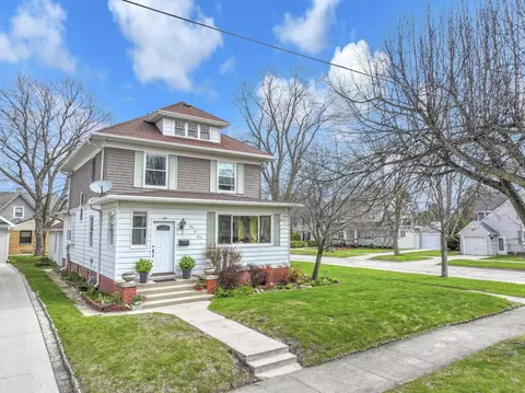 108 Lake, Sheboygan, WI 53081