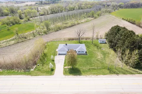 w11069 County Road S, Calamus, WI 53925