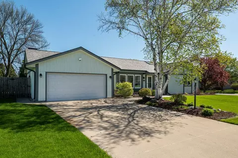 13440 W Wembly, New Berlin, WI 53151