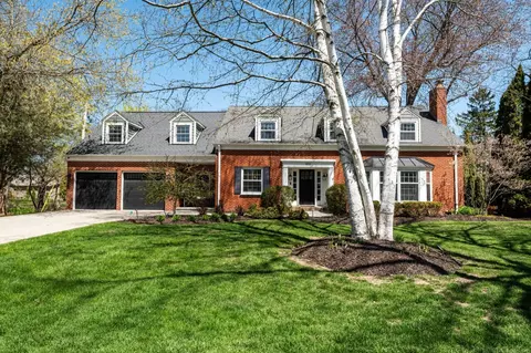 972 E Fox, Fox Point, WI 53217