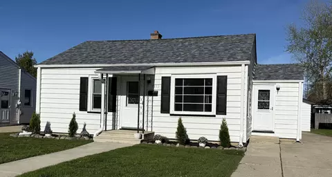 7733 38th, Kenosha, WI 53142