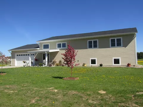 w21298 Presley Lane, Gale, WI 54630