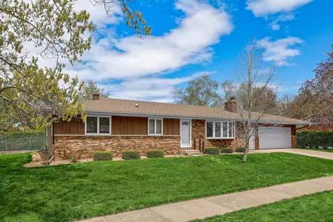 1611 Hickory, Onalaska, WI 54650