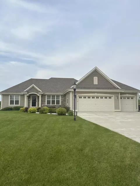 901 Hastings, Eagle, WI 53119 photo 1