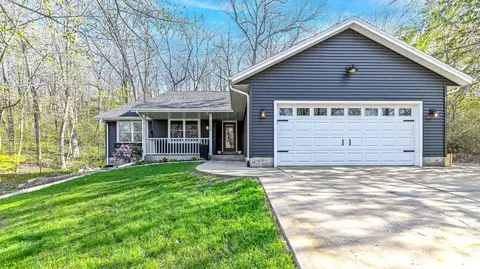 30409 Barnes, Waterford, WI 53185