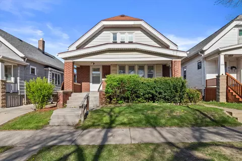 3240 S 15th, Milwaukee, WI 53215