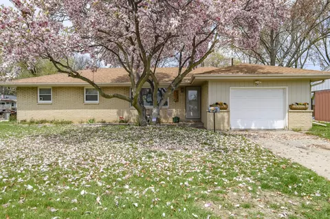 2334 W Custer, Glendale, WI 53209