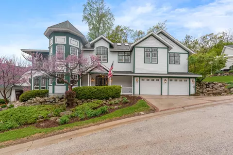 281 Poets, Elkhart Lake, WI 53020