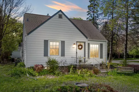 1075 S Calhoun, Brookfield, WI 53005