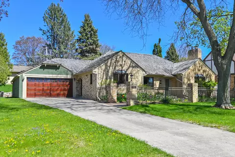 3126 N Argonne, Milwaukee, WI 53222