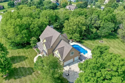 w280n7123 Millpond, Merton, WI 53029