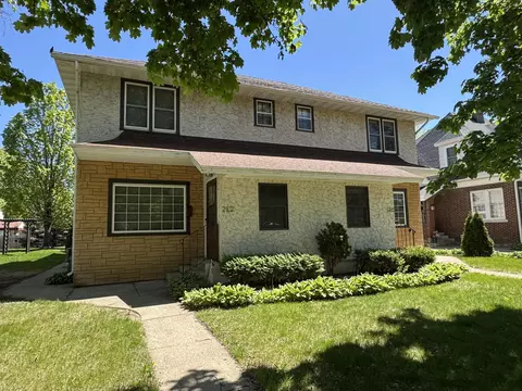 217-219 19th, La Crosse, WI 54601