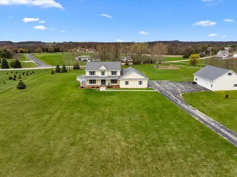 2583 Countryside, Polk, WI 53076