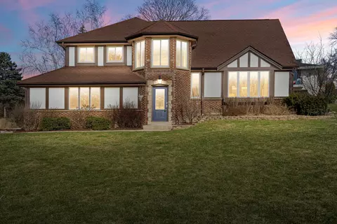 6410 Lyra, Racine, WI 53406