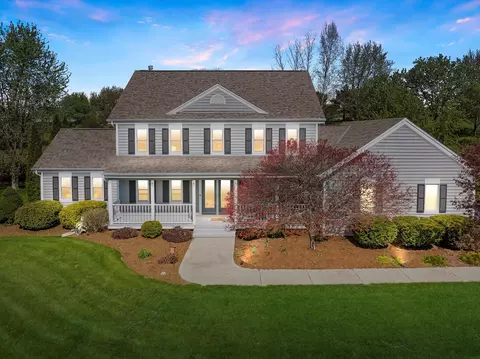 w287n6903 Rock Rdg, Merton, WI 53029