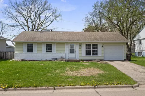 302 10th, Onalaska, WI 54650