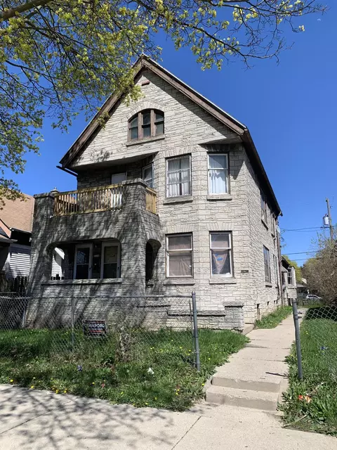 3228 N 29th #3230, Milwaukee, WI 53216