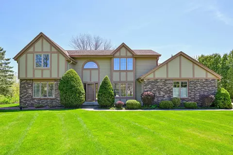 20535 Dexter, Brookfield, WI 53045