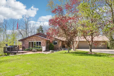 w343n7303 N Pole, Oconomowoc, WI 53066