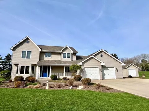 5145 Juniper, West Bend, WI 53095