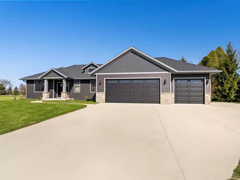 w2466 South Kapur Drive, Sheboygan Falls, WI 53085