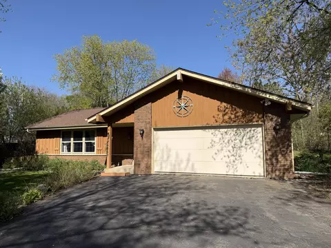 7140 S 46th, Franklin, WI 53132
