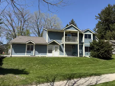 1306 Eder #D, West Bend, WI 53095