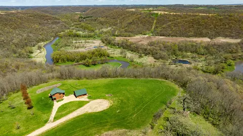 52303 Monroe, Eastman, WI 53826