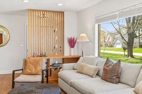 9076 N Meadowlark, Bayside, WI 53217