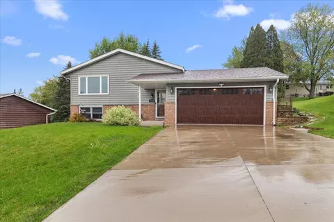 1528 Jefferson, West Bend, WI 53090