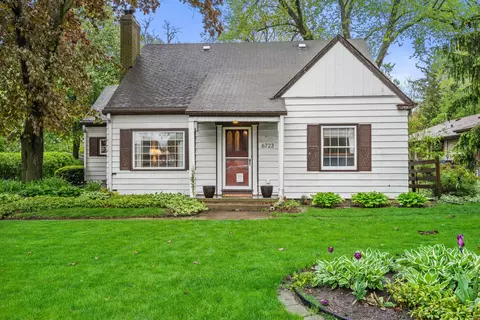 6723 W Howard, Milwaukee, WI 53220