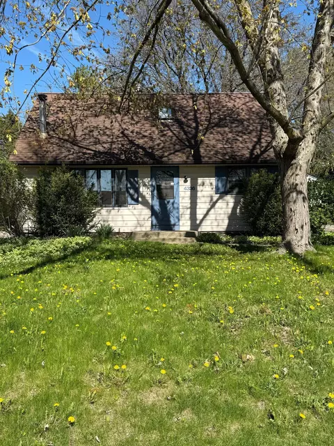 4336 Raymir, Wauwatosa, WI 53222