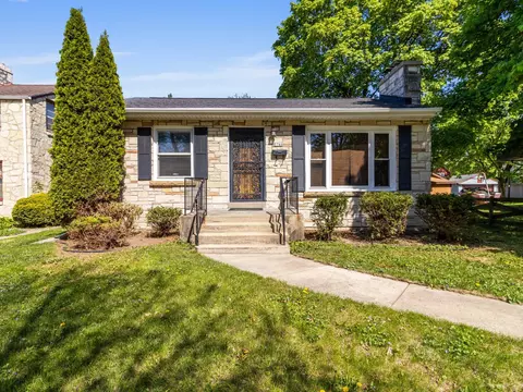 5744 N 39th, Milwaukee, WI 53209