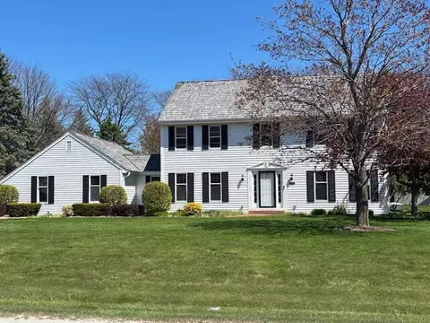 3525 Long Furrow, Caledonia, WI 53126