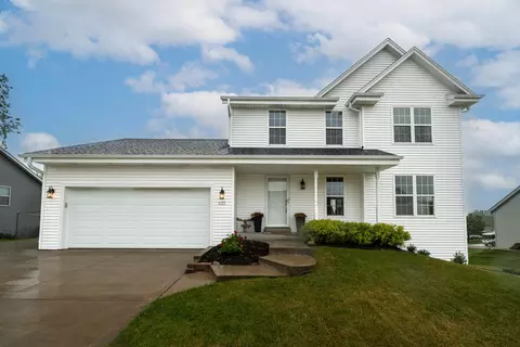 423 Parkview, Johnson Creek, WI 53038