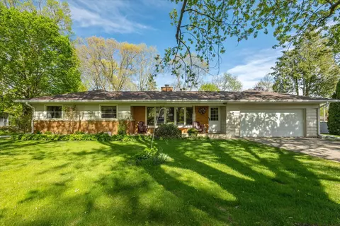 5554 S 104th, Hales Corners, WI 53130