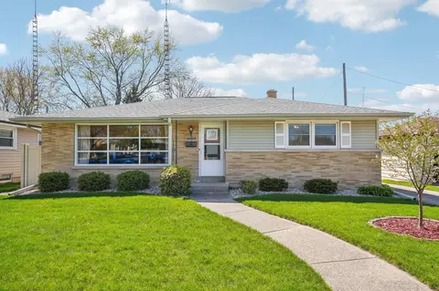 8012 18th, Kenosha, WI 53143