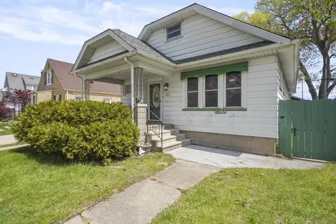 7619 14th, Kenosha, WI 53143