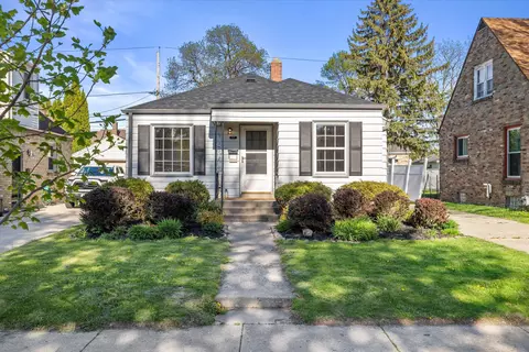 1490 S 94th, West Allis, WI 53214