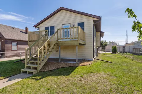2621 17th, La Crosse, WI 54601