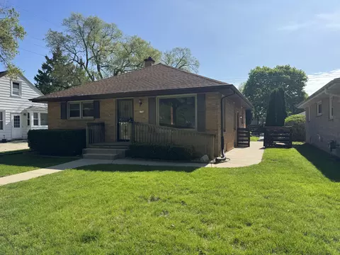 5760 N 69th, Milwaukee, WI 53218