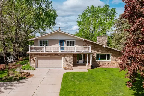 3615 Ventura, Brookfield, WI 53045