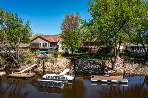 206 Westview Pl, La Crosse, WI 54601