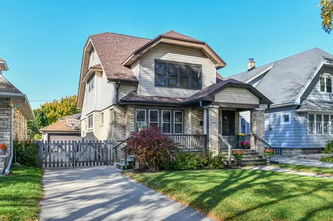 2535 N 69th, Wauwatosa, WI 53213